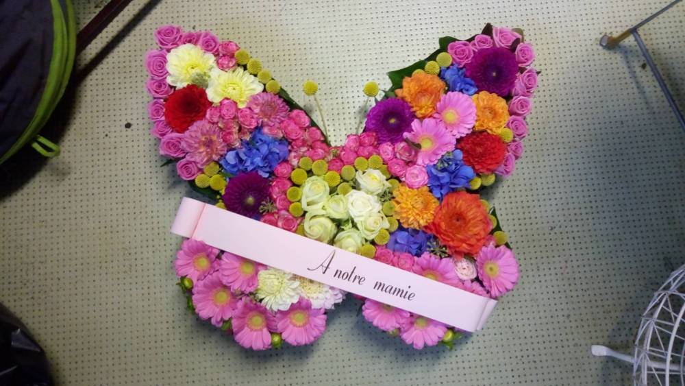 papillon florale deuil